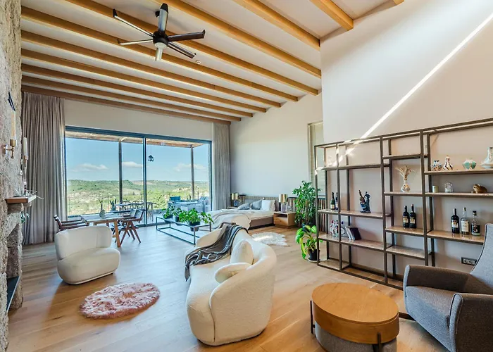 Cabras Kazdaglari Ayvacik (Canakkale)