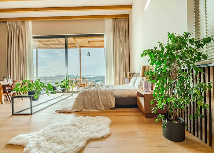 Cabras Kazdaglari Ayvacik (Canakkale)